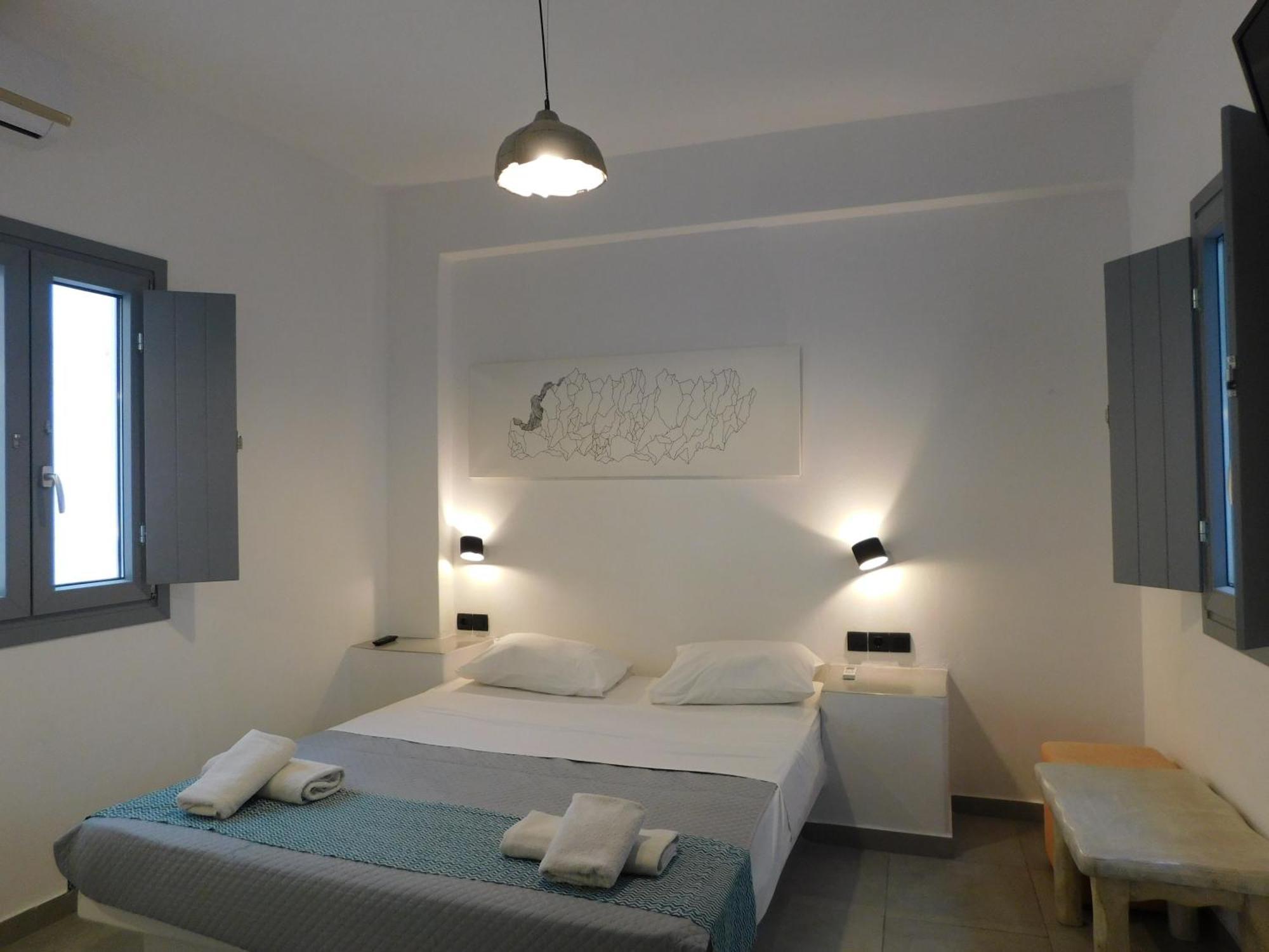 Perissa Centrale Rooms ภายนอก รูปภาพ